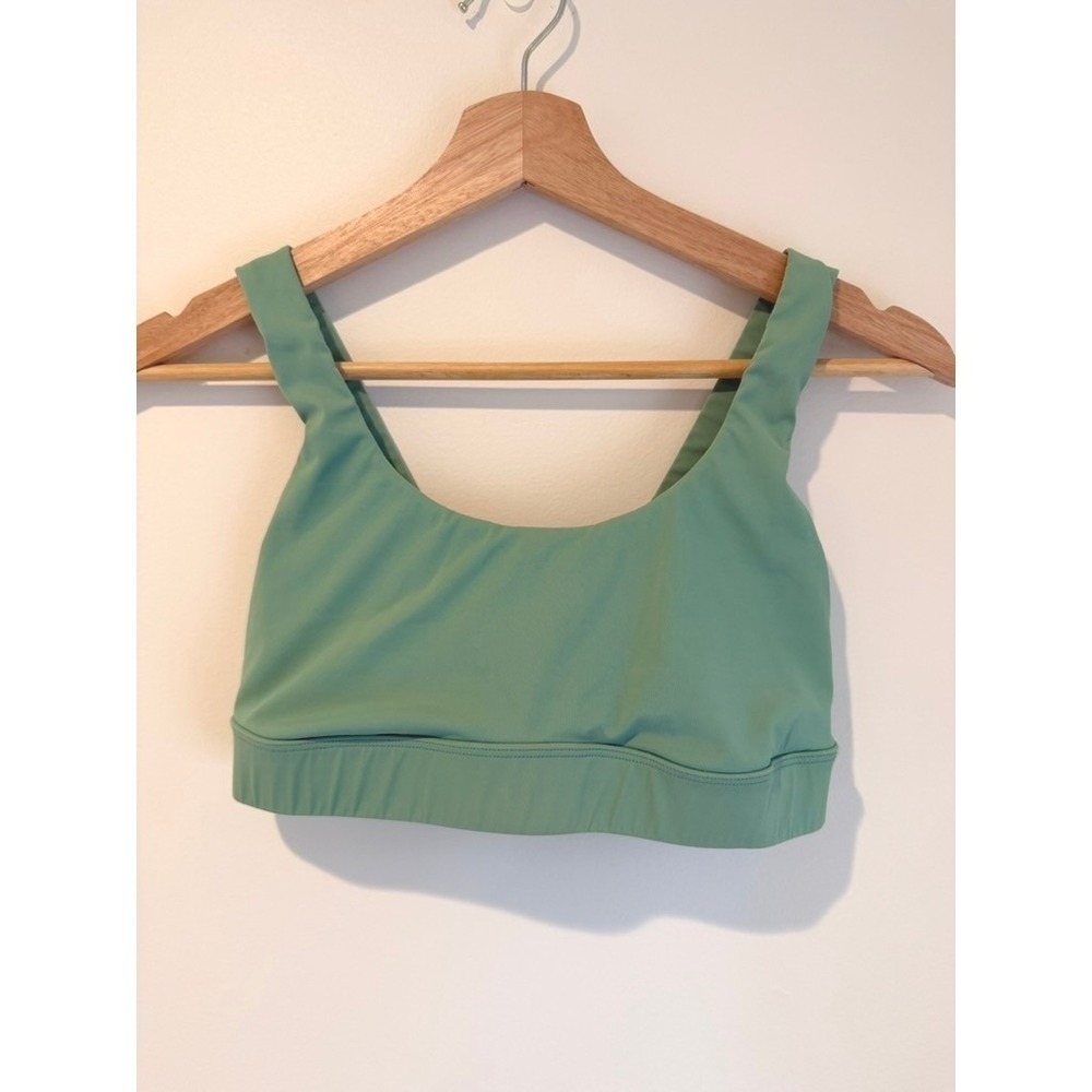 Vuori Women's Stride Bra, Split Strap, High Support, Sage Green, Size S